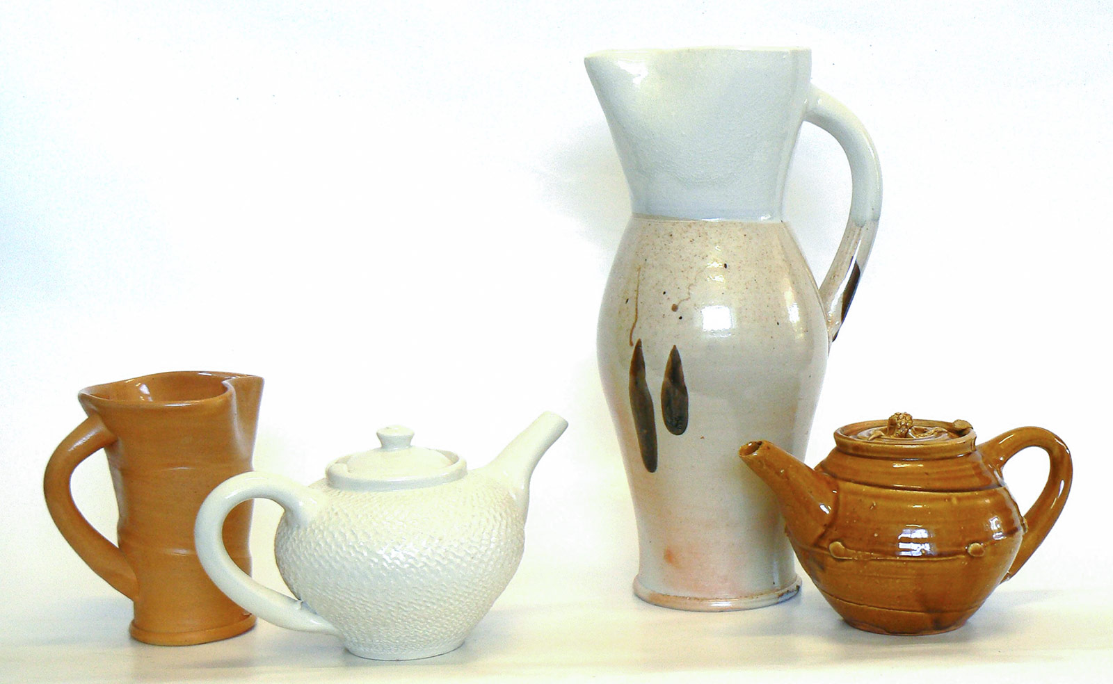 Ross Mitchell-Anyon - Jugs & Teapots